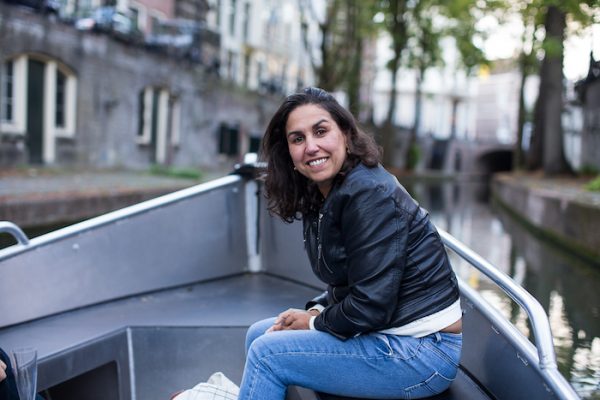 Woman on a boat - Vida na Holanda